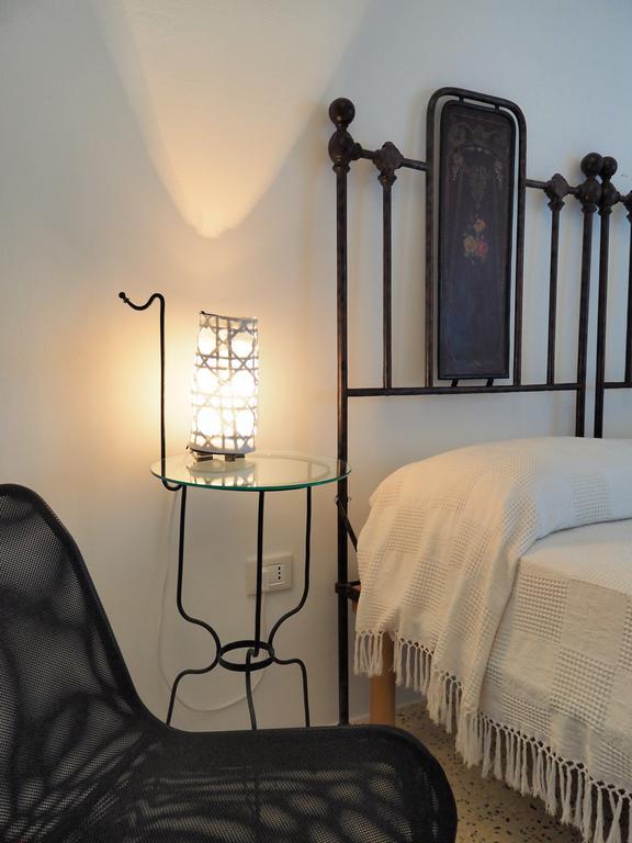 Holiday Home La Corte Dei Pirri Gagliano del Capo Room photo